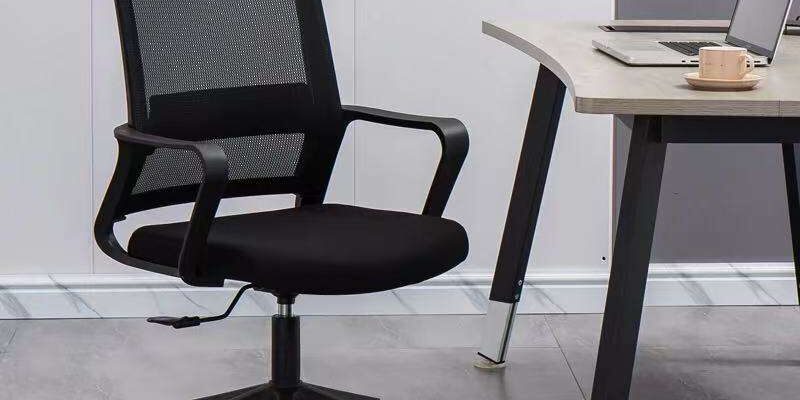 Bulk Mesh Task Office Chairs Swivel Design